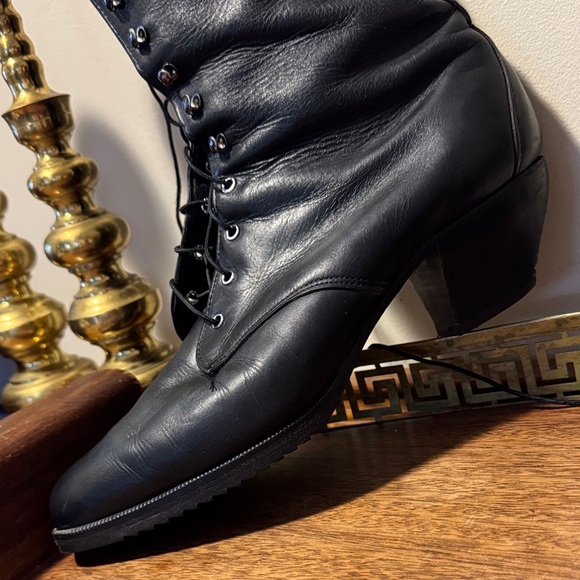 Code West Black Lace-Up Victorian Women's Boots - Picture 6 of 8
